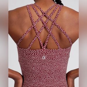 Buffbunny Revolution Tank Vineyard Dark Red Bossy Print size L